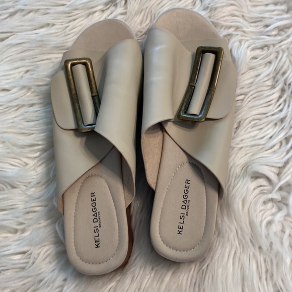 KELSI DAGGER BROOKLYN Sandals size 11 BNWOT see a photos for color and design - Picture 10 of 16